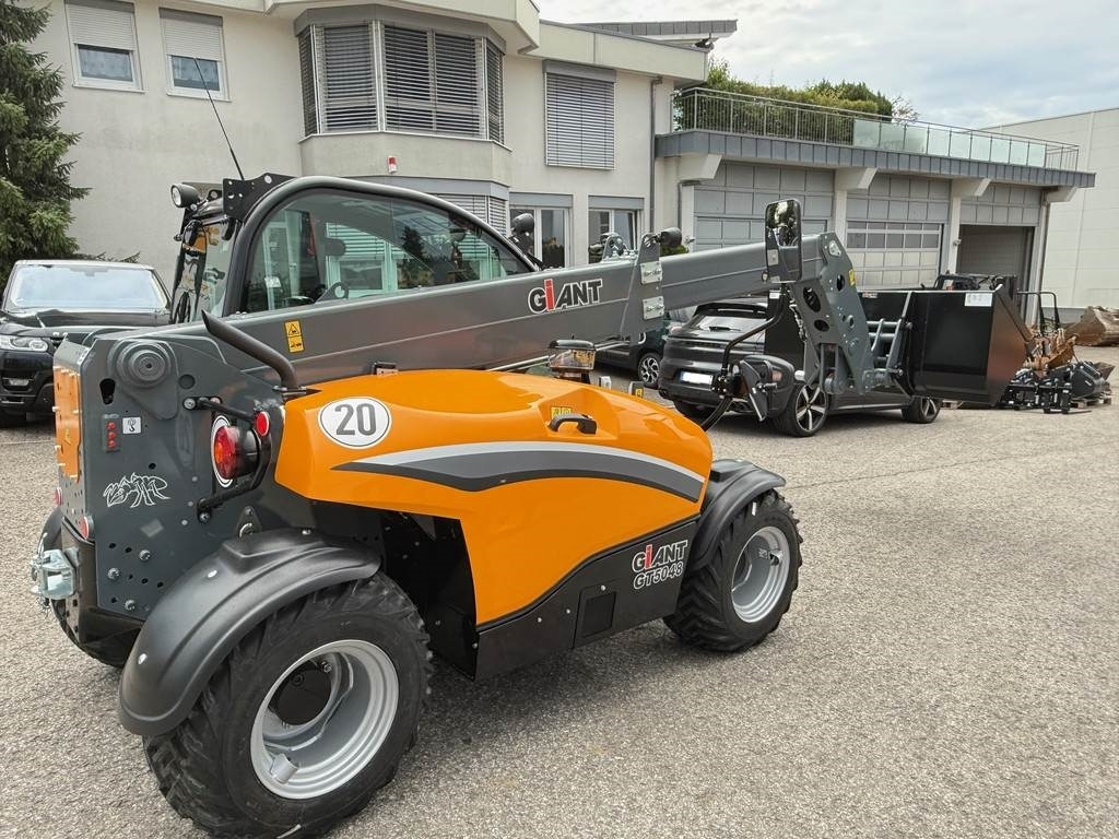 GiANT GT5048  - Kurottaja: kuva GiANT GT5048  - Kurottaja GiANT GT5048  - Kurottaja: kuva GiANT GT5048  - Kurottaja