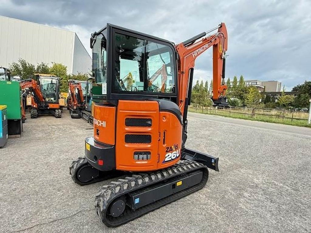 Hitachi ZX26 U-6 - Minikuormaaja: kuva Hitachi ZX26 U-6 - Minikuormaaja Hitachi ZX26 U-6 - Minikuormaaja: kuva Hitachi ZX26 U-6 - Minikuormaaja