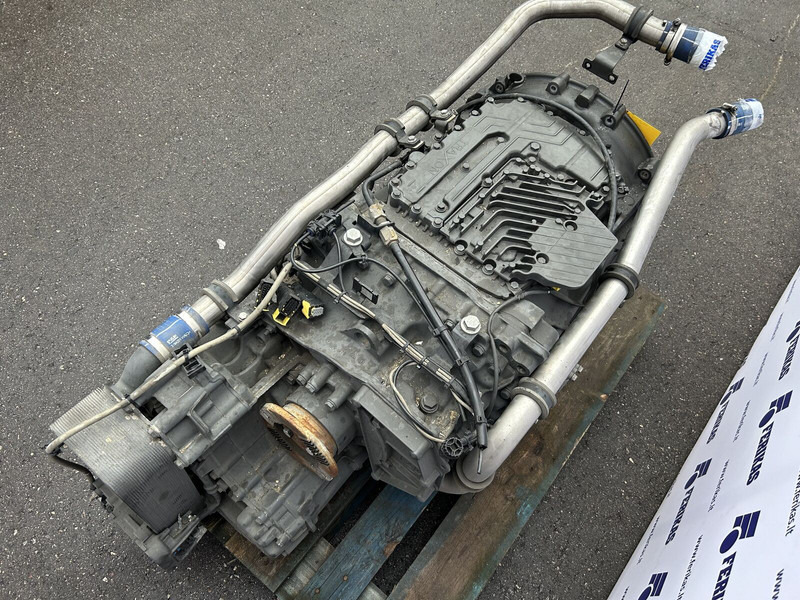 DAF 12TX2621TD gearbox with intarder (IT 3 AMT T) - Vaihdelaatikko - Kuorma-auto: kuva DAF 12TX2621TD gearbox with intarder (IT 3 AMT T) - Vaihdelaatikko - Kuorma-auto DAF 12TX2621TD gearbox with intarder (IT 3 AMT T) - Vaihdelaatikko - Kuorma-auto: kuva DAF 12TX2621TD gearbox with intarder (IT 3 AMT T) - Vaihdelaatikko - Kuorma-auto