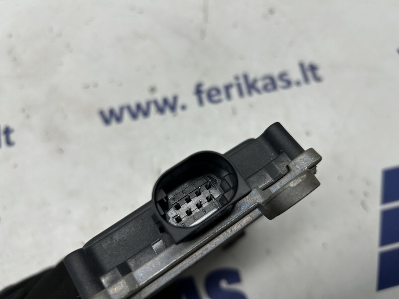 DAF ditronic, distance sensor - Anturi - Kuorma-auto: kuva DAF ditronic, distance sensor - Anturi - Kuorma-auto DAF ditronic, distance sensor - Anturi - Kuorma-auto: kuva DAF ditronic, distance sensor - Anturi - Kuorma-auto
