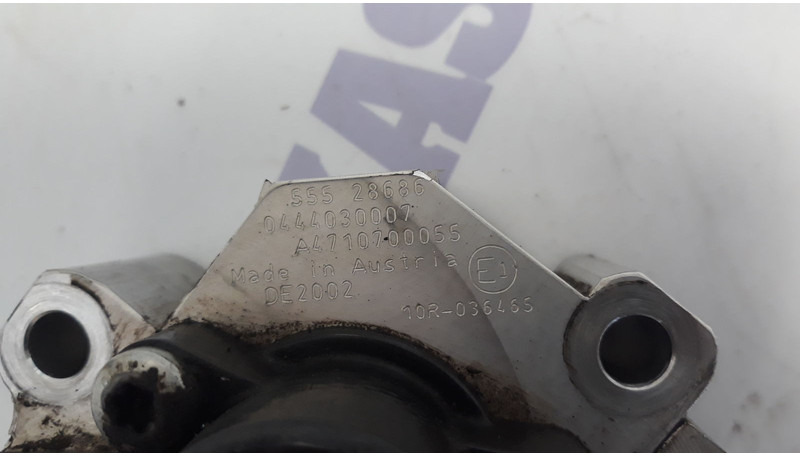 Mercedes-Benz Actros MP4 - Polttoainepumppu - Kuorma-auto: kuva Mercedes-Benz Actros MP4 - Polttoainepumppu - Kuorma-auto Mercedes-Benz Actros MP4 - Polttoainepumppu - Kuorma-auto: kuva Mercedes-Benz Actros MP4 - Polttoainepumppu - Kuorma-auto