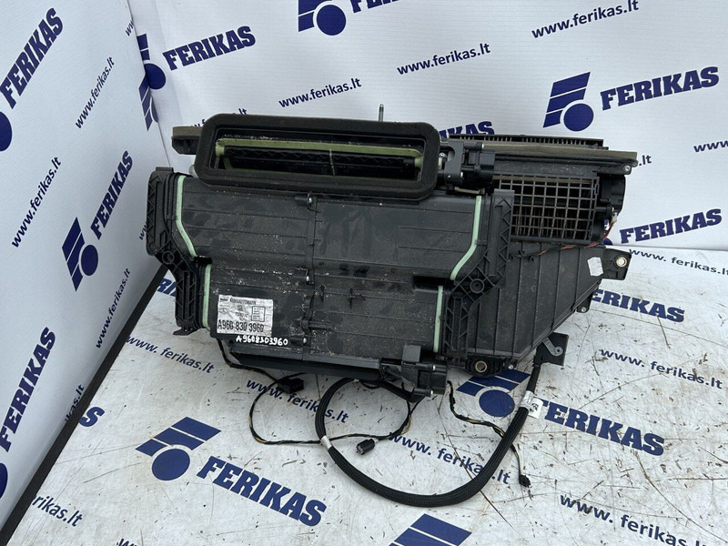 Mercedes-Benz air conditionioning heater system - Lämmitys/ Tuuletus - Kuorma-auto: kuva Mercedes-Benz air conditionioning heater system - Lämmitys/ Tuuletus - Kuorma-auto Mercedes-Benz air conditionioning heater system - Lämmitys/ Tuuletus - Kuorma-auto: kuva Mercedes-Benz air conditionioning heater system - Lämmitys/ Tuuletus - Kuorma-auto