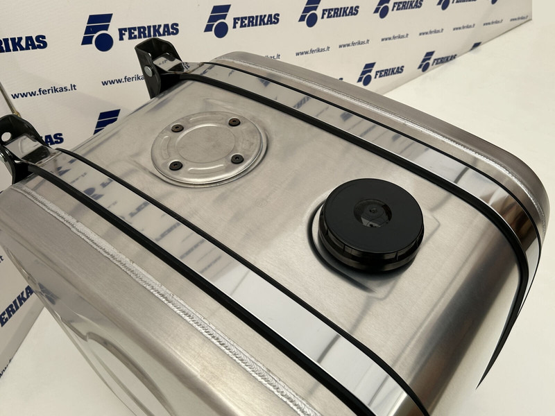 Onbekend  - Hydrauli säiliö - Kuorma-auto: kuva Onbekend  - Hydrauli säiliö - Kuorma-auto Onbekend  - Hydrauli säiliö - Kuorma-auto: kuva Onbekend  - Hydrauli säiliö - Kuorma-auto