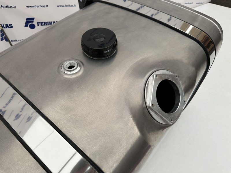 Parker  - Hydrauli säiliö - Kuorma-auto: kuva Parker  - Hydrauli säiliö - Kuorma-auto Parker  - Hydrauli säiliö - Kuorma-auto: kuva Parker  - Hydrauli säiliö - Kuorma-auto