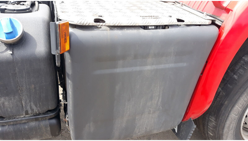 Scania EURO 6 exhaust silencer - Katalysaattori - Kuorma-auto: kuva Scania EURO 6 exhaust silencer - Katalysaattori - Kuorma-auto Scania EURO 6 exhaust silencer - Katalysaattori - Kuorma-auto: kuva Scania EURO 6 exhaust silencer - Katalysaattori - Kuorma-auto