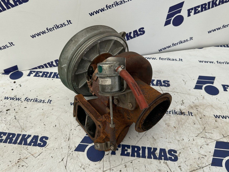 Volvo turbocharger - Turboahdin - Kuorma-auto: kuva Volvo turbocharger - Turboahdin - Kuorma-auto Volvo turbocharger - Turboahdin - Kuorma-auto: kuva Volvo turbocharger - Turboahdin - Kuorma-auto