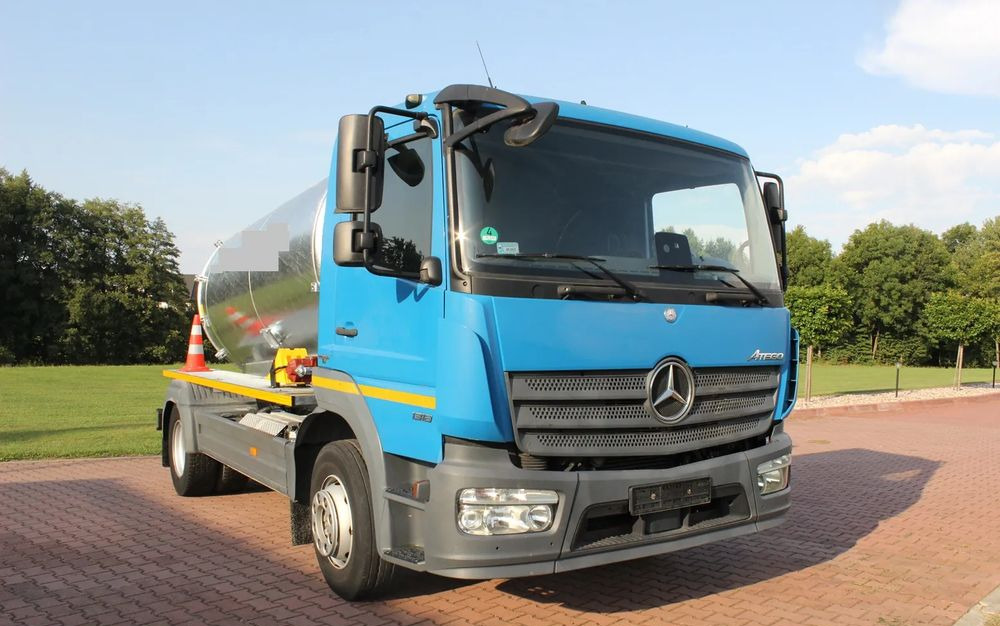 Mercedes-Benz ATEGO 13 18 EURO 6 BLUETEC 6 BECZKAASENIZACYJNA 7 200 LITRÓW - Säiliöauto: kuva Mercedes-Benz ATEGO 13 18 EURO 6 BLUETEC 6 BECZKAASENIZACYJNA 7 200 LITRÓW - Säiliöauto Mercedes-Benz ATEGO 13 18 EURO 6 BLUETEC 6 BECZKAASENIZACYJNA 7 200 LITRÓW - Säiliöauto: kuva Mercedes-Benz ATEGO 13 18 EURO 6 BLUETEC 6 BECZKAASENIZACYJNA 7 200 LITRÓW - Säiliöauto