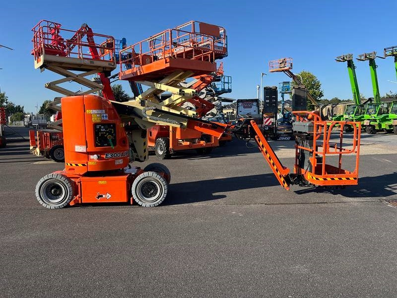 JLG E300 AJP elektro 11m (1791) - Puomilava: kuva JLG E300 AJP elektro 11m (1791) - Puomilava JLG E300 AJP elektro 11m (1791) - Puomilava: kuva JLG E300 AJP elektro 11m (1791) - Puomilava