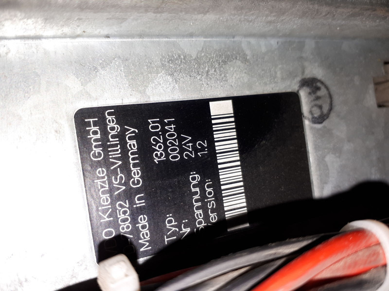 Mercedes-Benz  - Ohjainyksikkö: kuva Mercedes-Benz  - Ohjainyksikkö Mercedes-Benz  - Ohjainyksikkö: kuva Mercedes-Benz  - Ohjainyksikkö