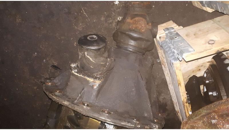 Scania R660 - 2.92 .\ 3.07\3.80 \3.50 \4.22/ 4.88/. 5.57 - Differentiaali: kuva Scania R660 - 2.92 .\ 3.07\3.80 \3.50 \4.22/ 4.88/. 5.57 - Differentiaali Scania R660 - 2.92 .\ 3.07\3.80 \3.50 \4.22/ 4.88/. 5.57 - Differentiaali: kuva Scania R660 - 2.92 .\ 3.07\3.80 \3.50 \4.22/ 4.88/. 5.57 - Differentiaali