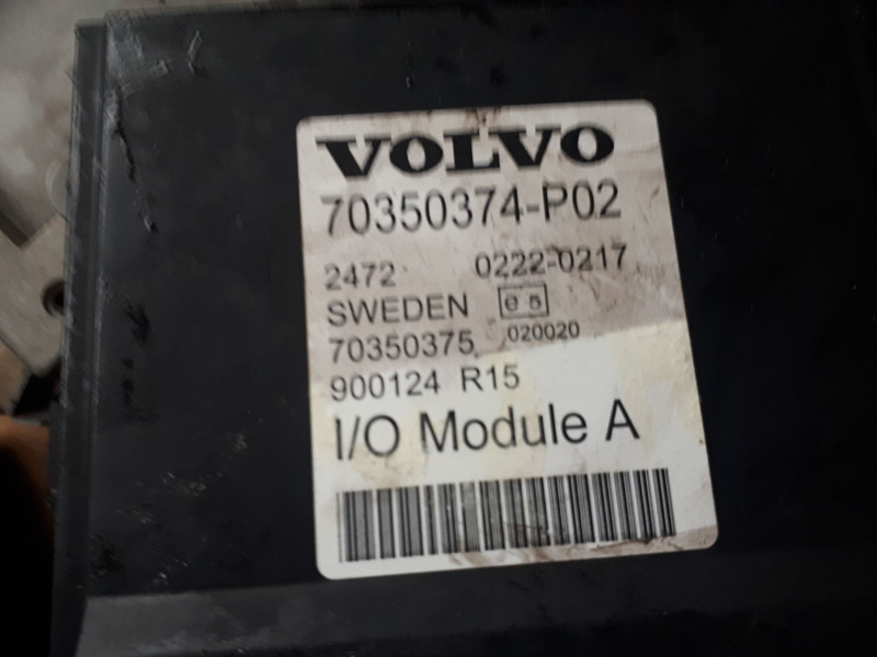 Volvo 20503188-P04.3195082-2 R03 - Ohjainyksikkö: kuva Volvo 20503188-P04.3195082-2 R03 - Ohjainyksikkö Volvo 20503188-P04.3195082-2 R03 - Ohjainyksikkö: kuva Volvo 20503188-P04.3195082-2 R03 - Ohjainyksikkö