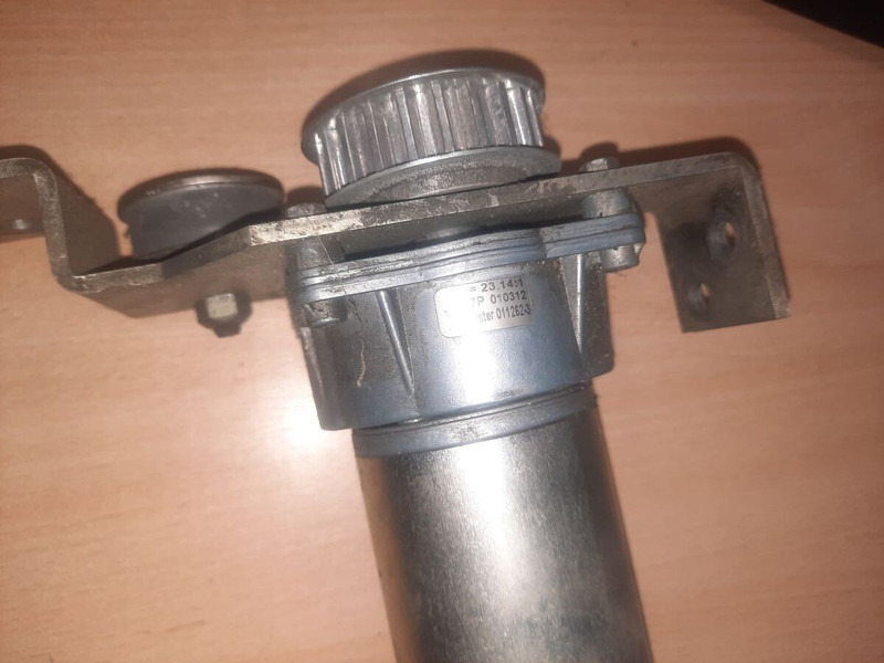 Volvo Сервомотор WP29E / ACP06120G1 - Sähköjärjestelmä: kuva Volvo Сервомотор WP29E / ACP06120G1 - Sähköjärjestelmä Volvo Сервомотор WP29E / ACP06120G1 - Sähköjärjestelmä: kuva Volvo Сервомотор WP29E / ACP06120G1 - Sähköjärjestelmä