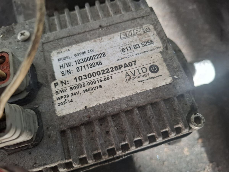 Volvo Сервомотор WP29E / ACP06120G1 - Sähköjärjestelmä: kuva Volvo Сервомотор WP29E / ACP06120G1 - Sähköjärjestelmä Volvo Сервомотор WP29E / ACP06120G1 - Sähköjärjestelmä: kuva Volvo Сервомотор WP29E / ACP06120G1 - Sähköjärjestelmä