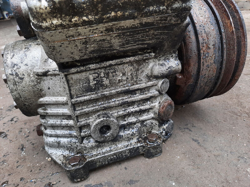 Webasto FK-40 - Ilmastointi osa: kuva Webasto FK-40 - Ilmastointi osa Webasto FK-40 - Ilmastointi osa: kuva Webasto FK-40 - Ilmastointi osa