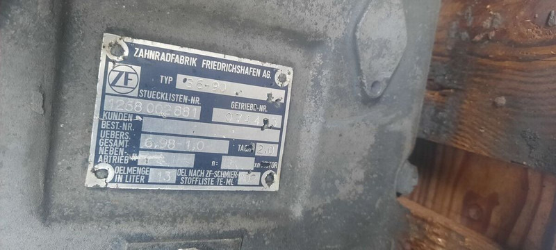 ZF S6-90 . S5-42 - Vaihdelaatikko: kuva ZF S6-90 . S5-42 - Vaihdelaatikko ZF S6-90 . S5-42 - Vaihdelaatikko: kuva ZF S6-90 . S5-42 - Vaihdelaatikko