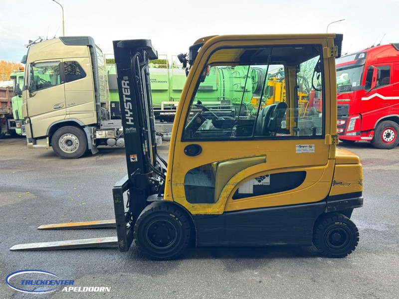 Hyster J3.5XN Sideshift, Vorkverstelling - Sähkötrukki: kuva Hyster J3.5XN Sideshift, Vorkverstelling - Sähkötrukki Hyster J3.5XN Sideshift, Vorkverstelling - Sähkötrukki: kuva Hyster J3.5XN Sideshift, Vorkverstelling - Sähkötrukki