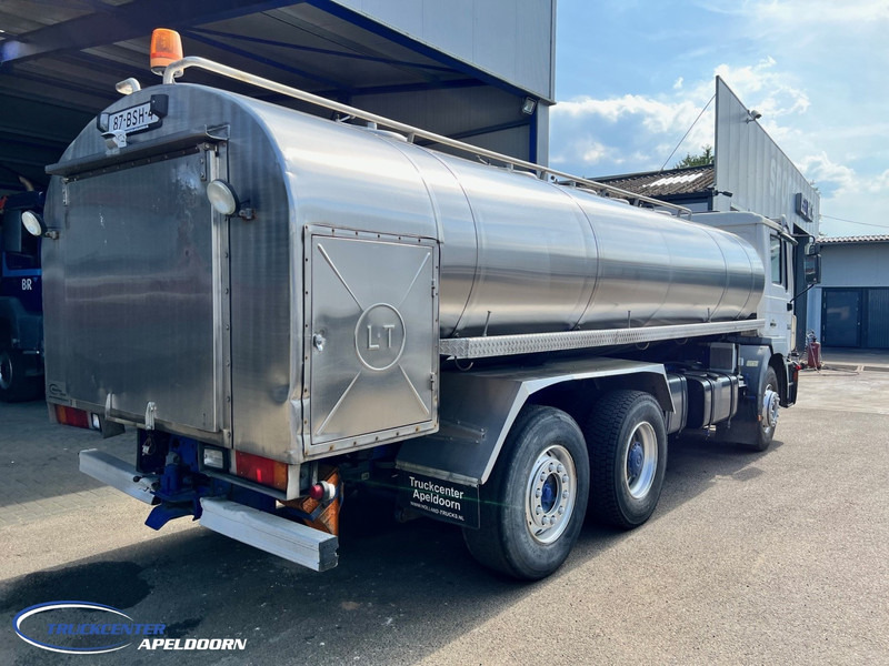 MAN 26.403 Manuel, Retarder, Reduction axle, 14250 liter - Säiliöauto: kuva MAN 26.403 Manuel, Retarder, Reduction axle, 14250 liter - Säiliöauto MAN 26.403 Manuel, Retarder, Reduction axle, 14250 liter - Säiliöauto: kuva MAN 26.403 Manuel, Retarder, Reduction axle, 14250 liter - Säiliöauto