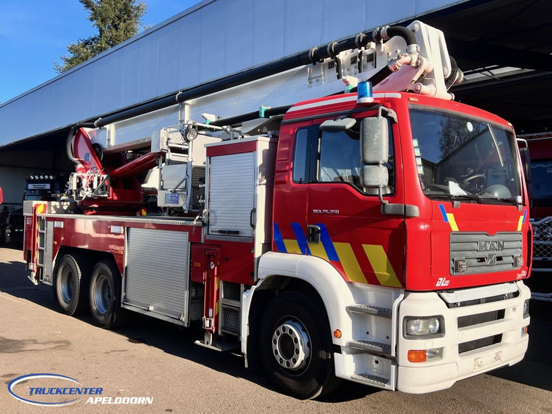 MAN TGA 26.350 Magirus ALP 320L = 32 meter, Waterpomp, 6x4, Bladgeveerd - Paloauto: kuva MAN TGA 26.350 Magirus ALP 320L = 32 meter, Waterpomp, 6x4, Bladgeveerd - Paloauto MAN TGA 26.350 Magirus ALP 320L = 32 meter, Waterpomp, 6x4, Bladgeveerd - Paloauto: kuva MAN TGA 26.350 Magirus ALP 320L = 32 meter, Waterpomp, 6x4, Bladgeveerd - Paloauto