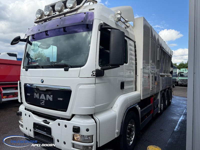 MAN TGS 35.480 RSP Saugbagger, 8x4, Euro 5, Handgeschakeld - Puhtaanpitoauto: kuva MAN TGS 35.480 RSP Saugbagger, 8x4, Euro 5, Handgeschakeld - Puhtaanpitoauto MAN TGS 35.480 RSP Saugbagger, 8x4, Euro 5, Handgeschakeld - Puhtaanpitoauto: kuva MAN TGS 35.480 RSP Saugbagger, 8x4, Euro 5, Handgeschakeld - Puhtaanpitoauto