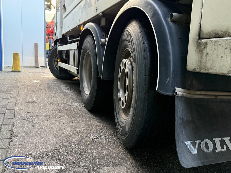 Volvo FH 480 18000 Liter ADR, 4 Compartimenten, Stuuras - Säiliöauto: kuva Volvo FH 480 18000 Liter ADR, 4 Compartimenten, Stuuras - Säiliöauto Volvo FH 480 18000 Liter ADR, 4 Compartimenten, Stuuras - Säiliöauto: kuva Volvo FH 480 18000 Liter ADR, 4 Compartimenten, Stuuras - Säiliöauto