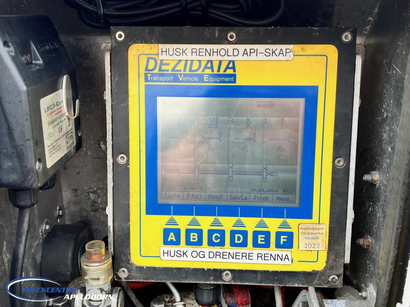 Volvo FH 500 Rohr 22150 Liter, 4 Comp., Retarder, ADR, 6x2 - Säiliöauto: kuva Volvo FH 500 Rohr 22150 Liter, 4 Comp., Retarder, ADR, 6x2 - Säiliöauto Volvo FH 500 Rohr 22150 Liter, 4 Comp., Retarder, ADR, 6x2 - Säiliöauto: kuva Volvo FH 500 Rohr 22150 Liter, 4 Comp., Retarder, ADR, 6x2 - Säiliöauto