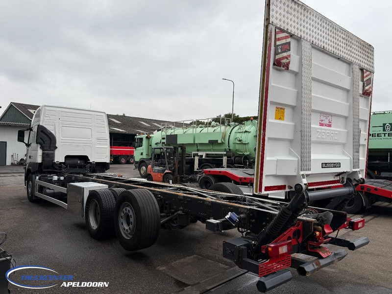 Volvo FM 410 379000 km, 6x2, Globetrotter - Kuorma-auto alusta: kuva Volvo FM 410 379000 km, 6x2, Globetrotter - Kuorma-auto alusta Volvo FM 410 379000 km, 6x2, Globetrotter - Kuorma-auto alusta: kuva Volvo FM 410 379000 km, 6x2, Globetrotter - Kuorma-auto alusta