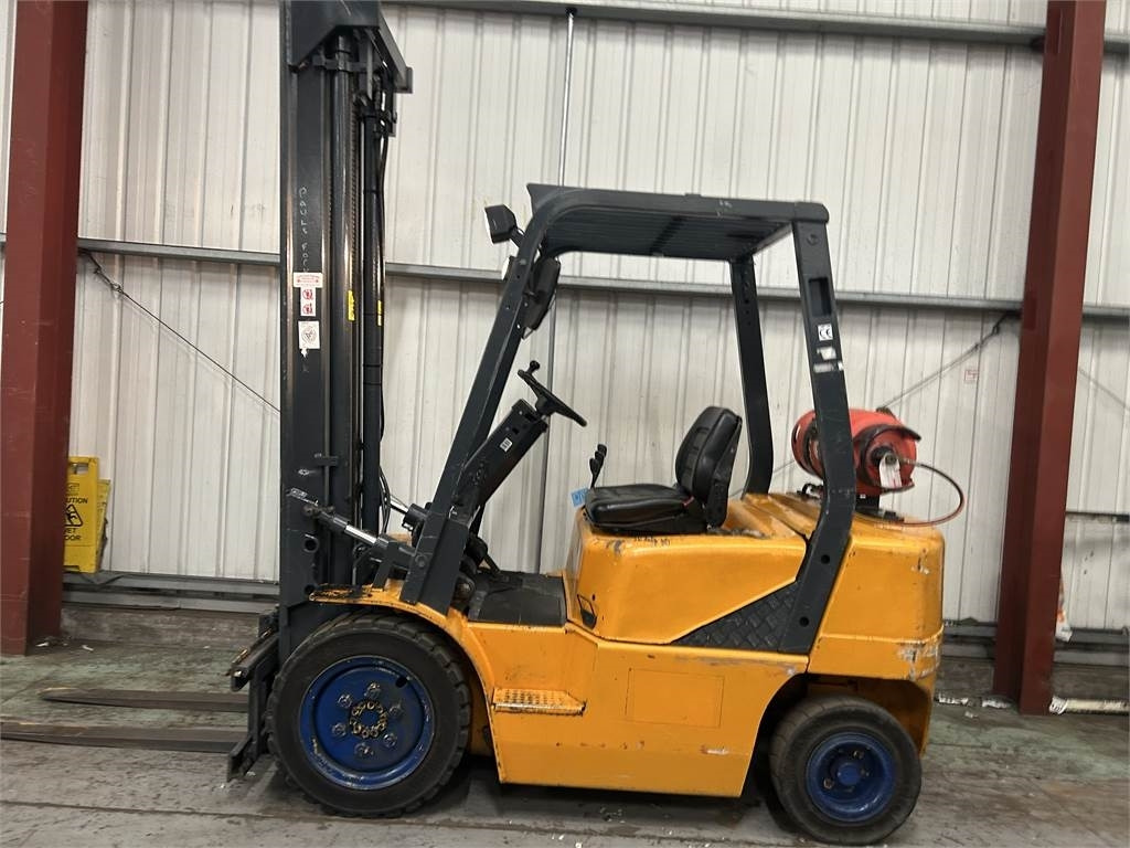 Daewoo G25E-3 - Kaasutrukki: kuva Daewoo G25E-3 - Kaasutrukki Daewoo G25E-3 - Kaasutrukki: kuva Daewoo G25E-3 - Kaasutrukki