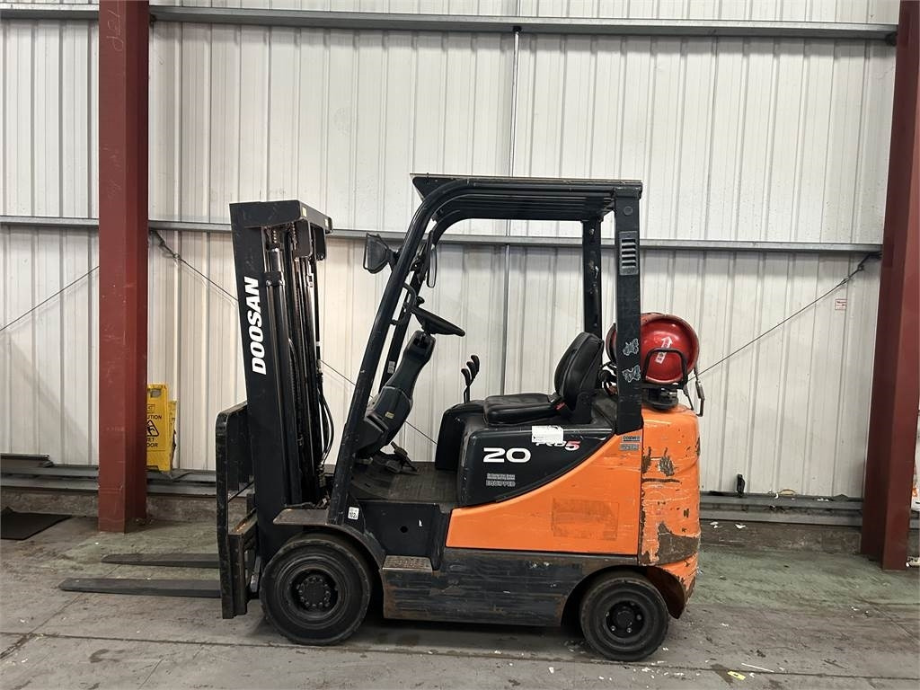 Doosan G20SC-5 - Kaasutrukki: kuva Doosan G20SC-5 - Kaasutrukki Doosan G20SC-5 - Kaasutrukki: kuva Doosan G20SC-5 - Kaasutrukki