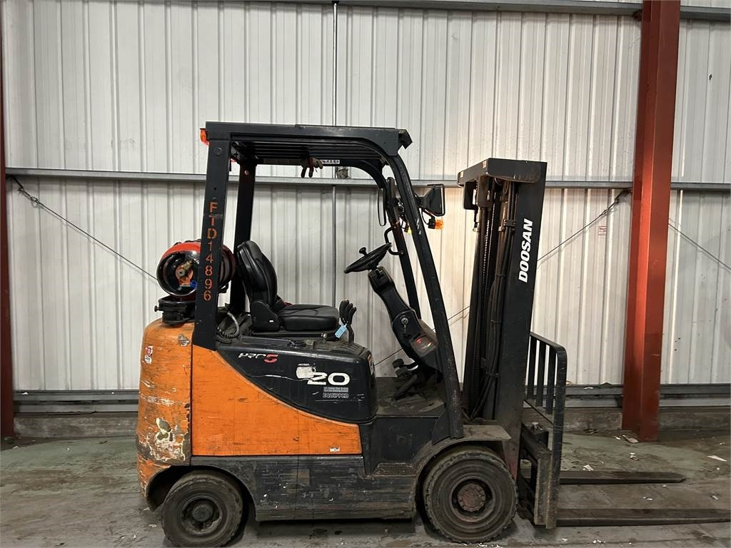 Doosan G20SC-5 - Kaasutrukki: kuva Doosan G20SC-5 - Kaasutrukki Doosan G20SC-5 - Kaasutrukki: kuva Doosan G20SC-5 - Kaasutrukki