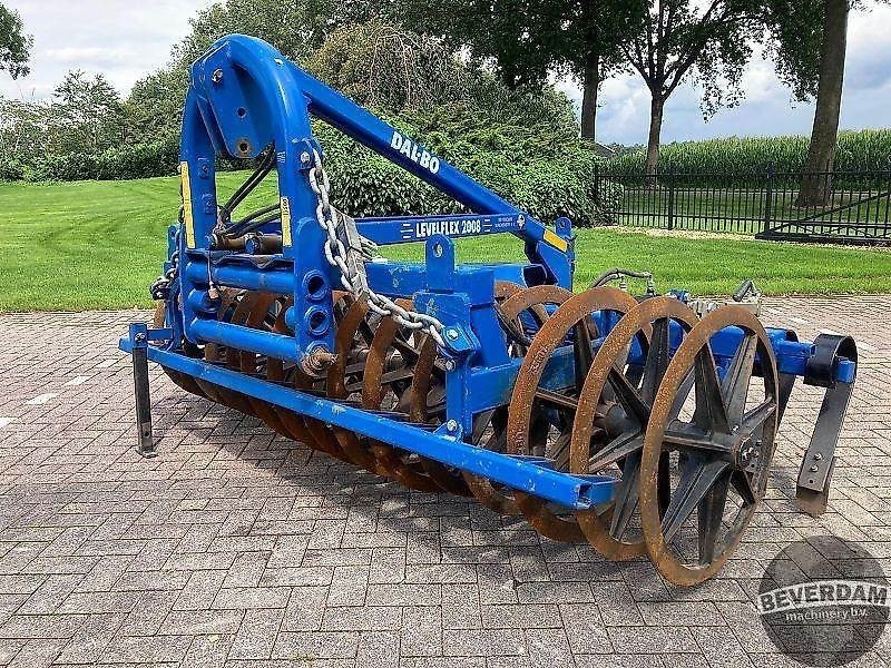 Dal-Bo 300x Levelflex frontpacker - Lautasäes: kuva Dal-Bo 300x Levelflex frontpacker - Lautasäes Dal-Bo 300x Levelflex frontpacker - Lautasäes: kuva Dal-Bo 300x Levelflex frontpacker - Lautasäes