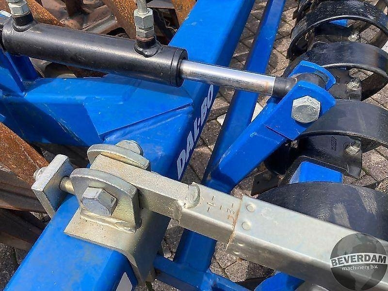Dal-Bo 300x Levelflex frontpacker - Lautasäes: kuva Dal-Bo 300x Levelflex frontpacker - Lautasäes Dal-Bo 300x Levelflex frontpacker - Lautasäes: kuva Dal-Bo 300x Levelflex frontpacker - Lautasäes