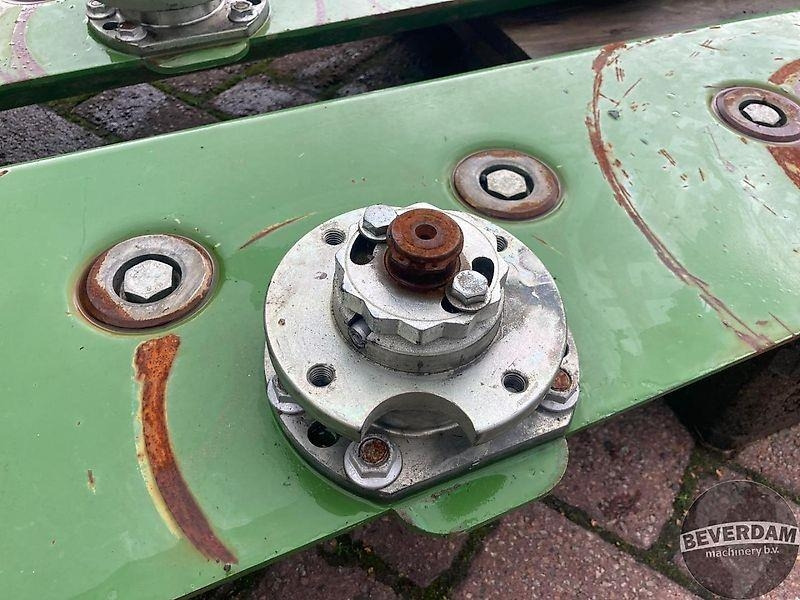 Krone maaibalken B1050CV Collect - Niittokone: kuva Krone maaibalken B1050CV Collect - Niittokone Krone maaibalken B1050CV Collect - Niittokone: kuva Krone maaibalken B1050CV Collect - Niittokone