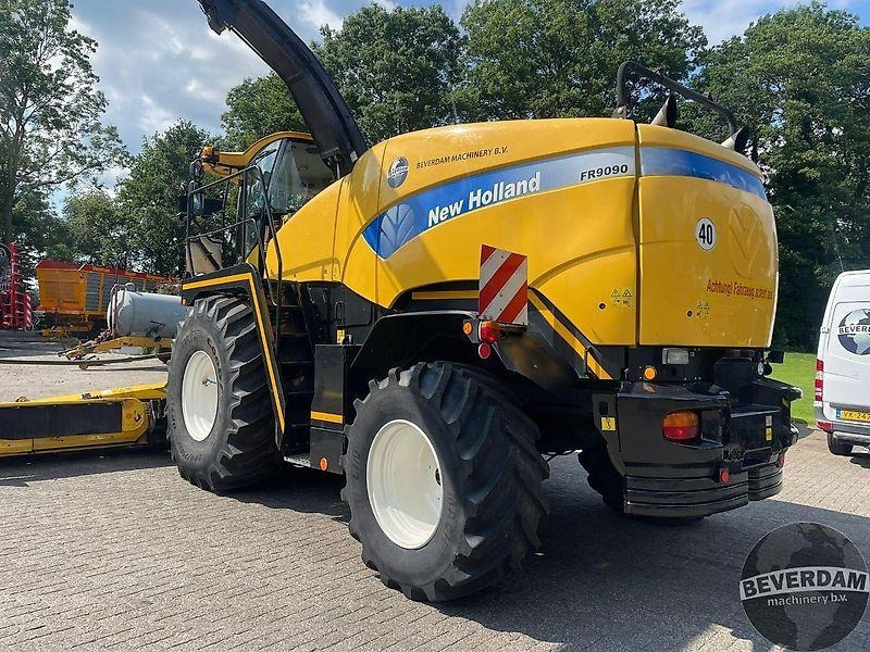 New Holland FR 9090 - Maatalouskoneet: kuva New Holland FR 9090 - Maatalouskoneet New Holland FR 9090 - Maatalouskoneet: kuva New Holland FR 9090 - Maatalouskoneet