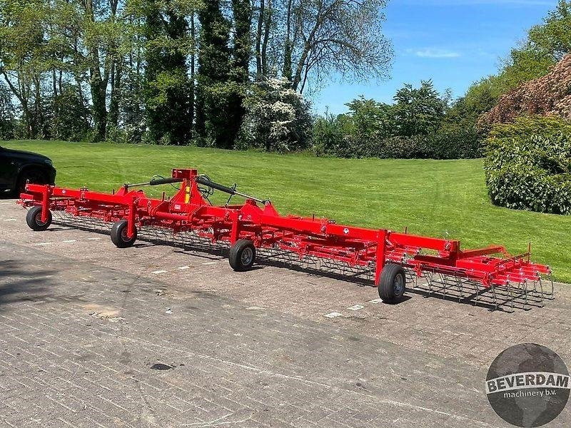 Pronar BC 900 - Joustopiikkiäes: kuva Pronar BC 900 - Joustopiikkiäes Pronar BC 900 - Joustopiikkiäes: kuva Pronar BC 900 - Joustopiikkiäes