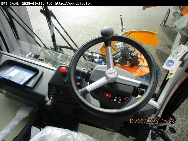 CityCat 5006 Bucher CC5006 beidseitig + Frontbes - Lakaisuauto: kuva CityCat 5006 Bucher CC5006 beidseitig + Frontbes - Lakaisuauto CityCat 5006 Bucher CC5006 beidseitig + Frontbes - Lakaisuauto: kuva CityCat 5006 Bucher CC5006 beidseitig + Frontbes - Lakaisuauto