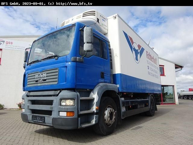 MAN TGA 18.430 Fleischhang, Motor generalüberholt - Refrigeraattori kuorma-auto: kuva MAN TGA 18.430 Fleischhang, Motor generalüberholt - Refrigeraattori kuorma-auto MAN TGA 18.430 Fleischhang, Motor generalüberholt - Refrigeraattori kuorma-auto: kuva MAN TGA 18.430 Fleischhang, Motor generalüberholt - Refrigeraattori kuorma-auto