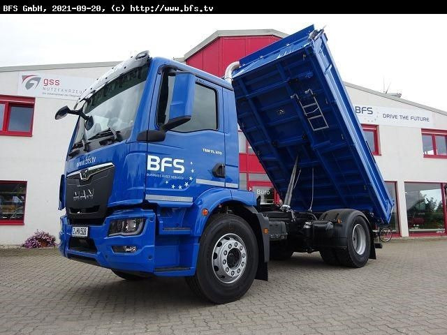 MAN TGM (TG3) 15.320 4x2 BL 3-Seiten Kipper, Anhänge - Kippiauto kuorma-auto: kuva MAN TGM (TG3) 15.320 4x2 BL 3-Seiten Kipper, Anhänge - Kippiauto kuorma-auto MAN TGM (TG3) 15.320 4x2 BL 3-Seiten Kipper, Anhänge - Kippiauto kuorma-auto: kuva MAN TGM (TG3) 15.320 4x2 BL 3-Seiten Kipper, Anhänge - Kippiauto kuorma-auto