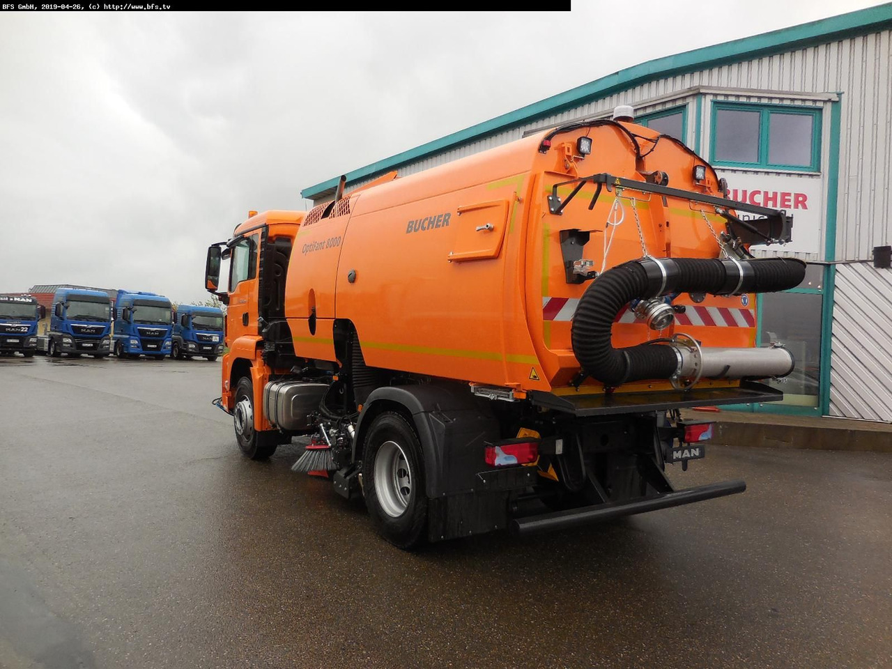 MAN TGS 18.420 4X2 BL Bucher OF 8000 TWIN beidseitig - Lakaisuauto: kuva MAN TGS 18.420 4X2 BL Bucher OF 8000 TWIN beidseitig - Lakaisuauto MAN TGS 18.420 4X2 BL Bucher OF 8000 TWIN beidseitig - Lakaisuauto: kuva MAN TGS 18.420 4X2 BL Bucher OF 8000 TWIN beidseitig - Lakaisuauto