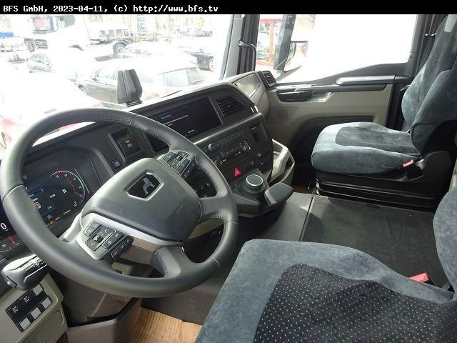 MAN TGS (TG3) 33.510 6x4 BL CH - Puuauto: kuva MAN TGS (TG3) 33.510 6x4 BL CH - Puuauto MAN TGS (TG3) 33.510 6x4 BL CH - Puuauto: kuva MAN TGS (TG3) 33.510 6x4 BL CH - Puuauto