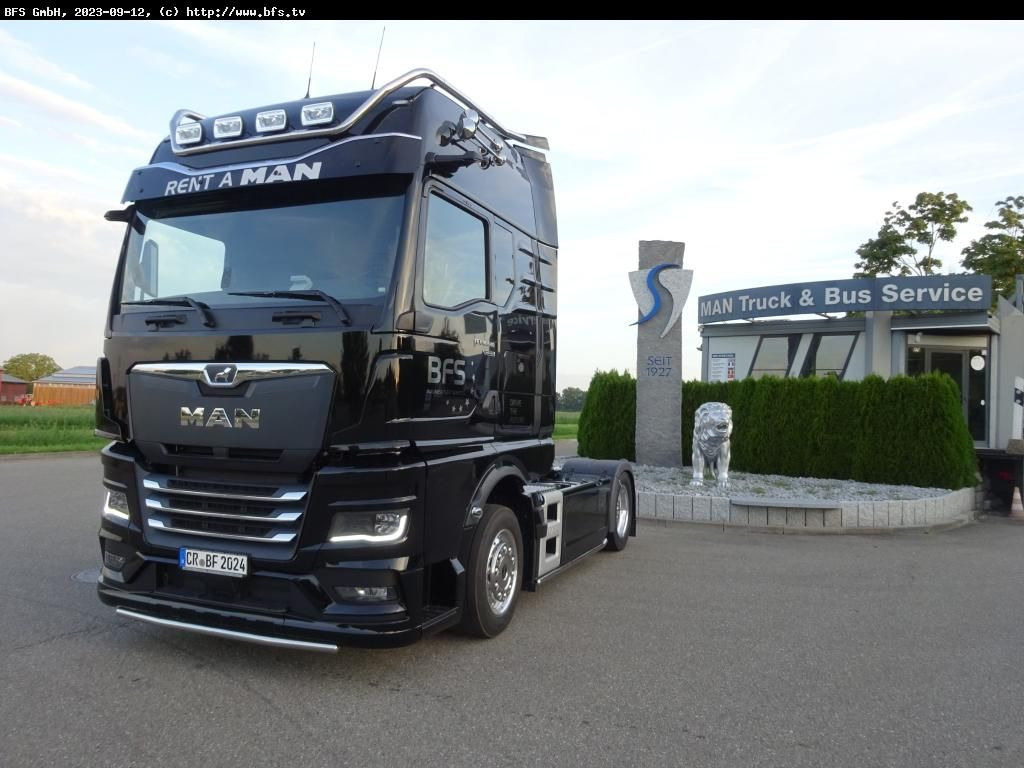 MAN TGX (TG3) 18.640 4x2 LL SA Ultra, D38, Spiegello - Vetopöytäauto: kuva MAN TGX (TG3) 18.640 4x2 LL SA Ultra, D38, Spiegello - Vetopöytäauto MAN TGX (TG3) 18.640 4x2 LL SA Ultra, D38, Spiegello - Vetopöytäauto: kuva MAN TGX (TG3) 18.640 4x2 LL SA Ultra, D38, Spiegello - Vetopöytäauto