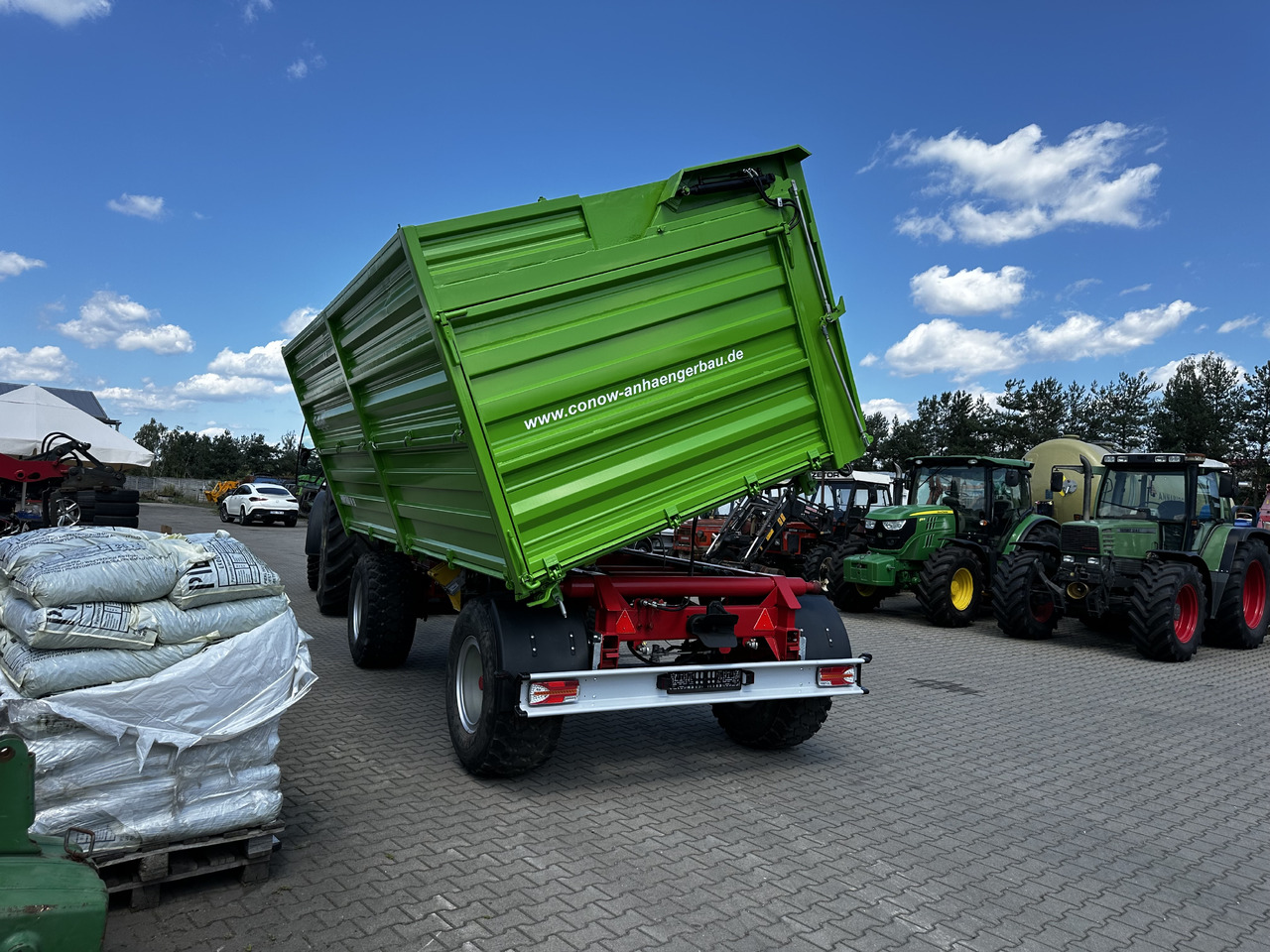 Conow HW 180 V 9 3 strony wywrot 18 ton - Maatalous kippiperävaunu: kuva Conow HW 180 V 9 3 strony wywrot 18 ton - Maatalous kippiperävaunu Conow HW 180 V 9 3 strony wywrot 18 ton - Maatalous kippiperävaunu: kuva Conow HW 180 V 9 3 strony wywrot 18 ton - Maatalous kippiperävaunu