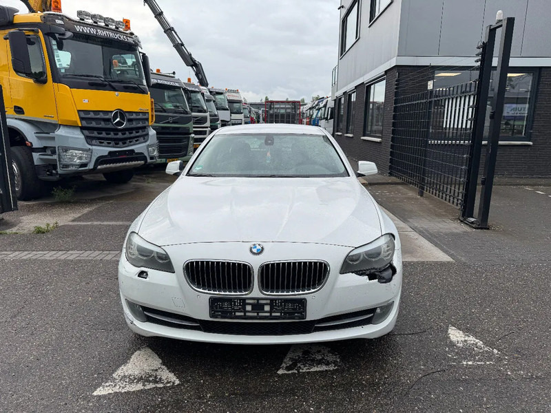 BMW 5 Serie 525D AUTOMATIC NAVI STATION - Henkilöauto: kuva BMW 5 Serie 525D AUTOMATIC NAVI STATION - Henkilöauto BMW 5 Serie 525D AUTOMATIC NAVI STATION - Henkilöauto: kuva BMW 5 Serie 525D AUTOMATIC NAVI STATION - Henkilöauto