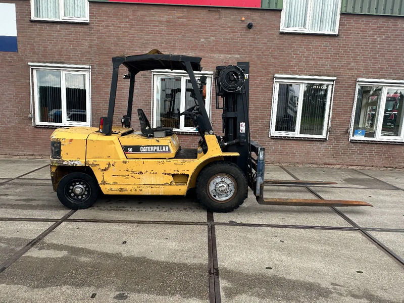 Caterpillar DP50 VORKVERSTELLERS +SIDE SHIFT - Dieseltrukki: kuva Caterpillar DP50 VORKVERSTELLERS +SIDE SHIFT - Dieseltrukki Caterpillar DP50 VORKVERSTELLERS +SIDE SHIFT - Dieseltrukki: kuva Caterpillar DP50 VORKVERSTELLERS +SIDE SHIFT - Dieseltrukki