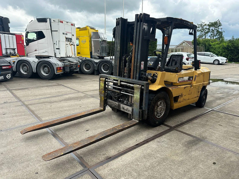 Caterpillar DP50 VORKVERSTELLERS +SIDE SHIFT - Dieseltrukki: kuva Caterpillar DP50 VORKVERSTELLERS +SIDE SHIFT - Dieseltrukki Caterpillar DP50 VORKVERSTELLERS +SIDE SHIFT - Dieseltrukki: kuva Caterpillar DP50 VORKVERSTELLERS +SIDE SHIFT - Dieseltrukki