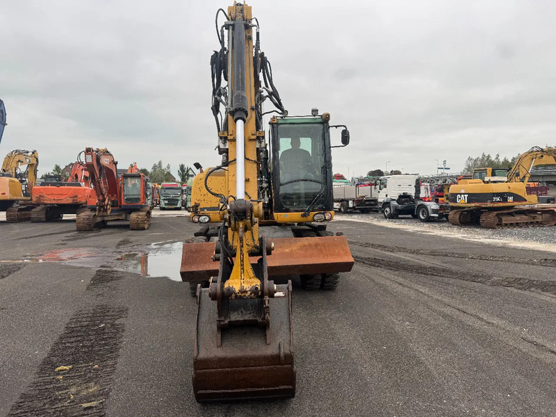 Caterpillar M313D 7212 HOURS - Pyöräalustainen kaivinkone: kuva Caterpillar M313D 7212 HOURS - Pyöräalustainen kaivinkone Caterpillar M313D 7212 HOURS - Pyöräalustainen kaivinkone: kuva Caterpillar M313D 7212 HOURS - Pyöräalustainen kaivinkone