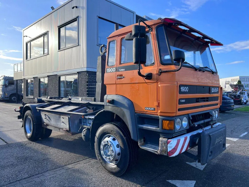 DAF 1900 TURBO 4X4 HOOKLIFT - Koukkulava kuorma-auto: kuva DAF 1900 TURBO 4X4 HOOKLIFT - Koukkulava kuorma-auto DAF 1900 TURBO 4X4 HOOKLIFT - Koukkulava kuorma-auto: kuva DAF 1900 TURBO 4X4 HOOKLIFT - Koukkulava kuorma-auto
