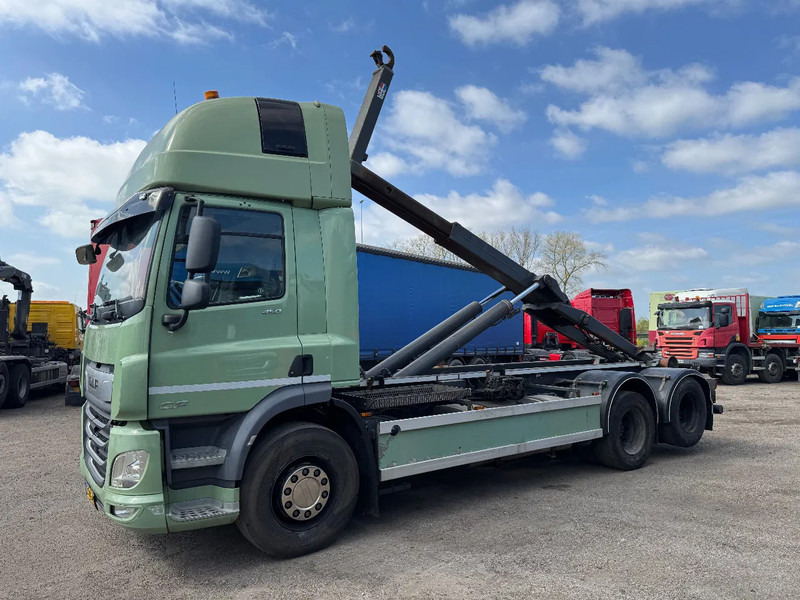 DAF CF 450 6X2 EURO 6 VDL 21T HOOK LIFTING AXLE - Koukkulava kuorma-auto: kuva DAF CF 450 6X2 EURO 6 VDL 21T HOOK LIFTING AXLE - Koukkulava kuorma-auto DAF CF 450 6X2 EURO 6 VDL 21T HOOK LIFTING AXLE - Koukkulava kuorma-auto: kuva DAF CF 450 6X2 EURO 6 VDL 21T HOOK LIFTING AXLE - Koukkulava kuorma-auto