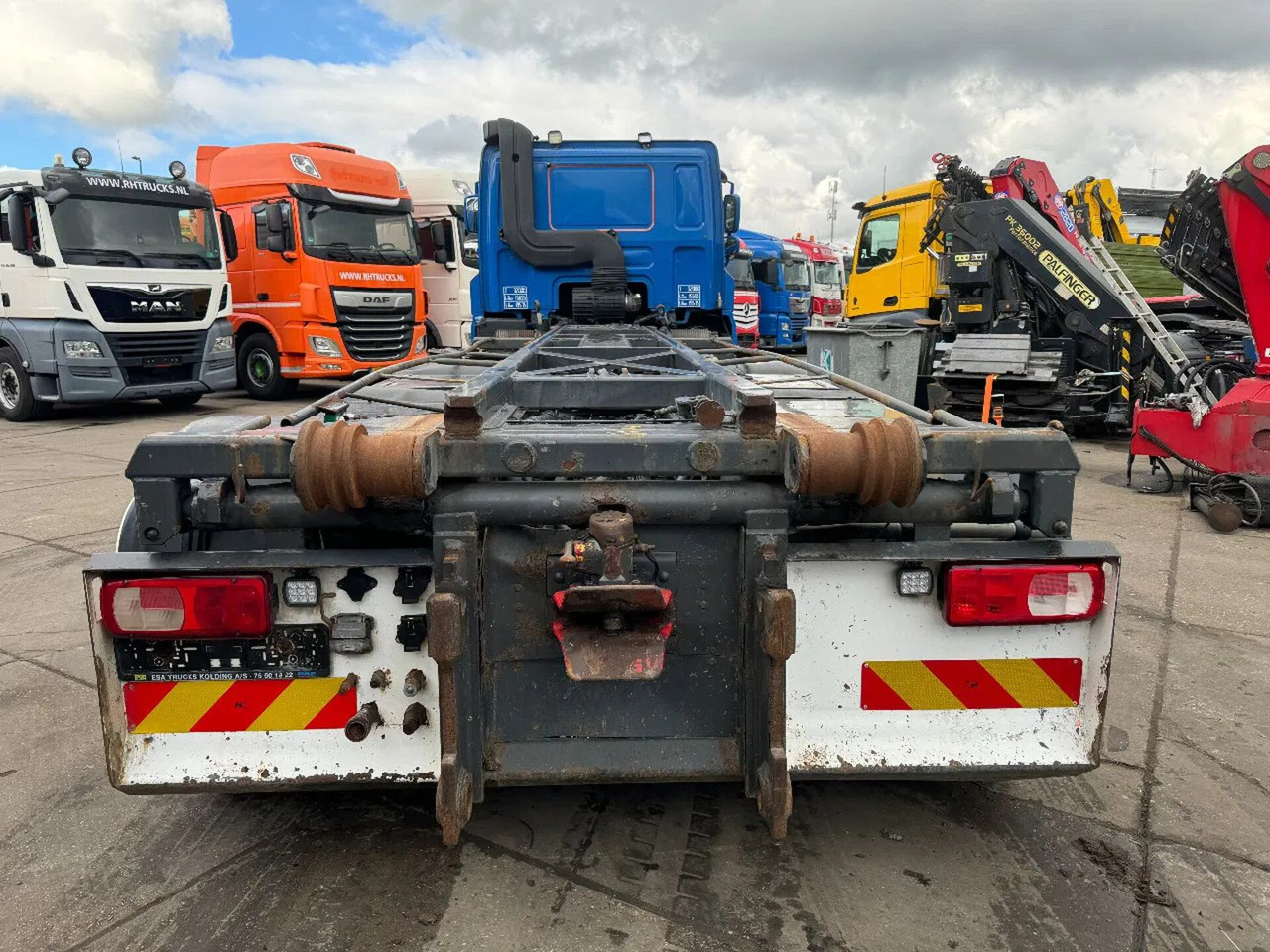 DAF CF 460 8X2 ONLY VISUAL DAMAGED // ENGINE IS RUNN - Koukkulava kuorma-auto: kuva DAF CF 460 8X2 ONLY VISUAL DAMAGED // ENGINE IS RUNN - Koukkulava kuorma-auto DAF CF 460 8X2 ONLY VISUAL DAMAGED // ENGINE IS RUNN - Koukkulava kuorma-auto: kuva DAF CF 460 8X2 ONLY VISUAL DAMAGED // ENGINE IS RUNN - Koukkulava kuorma-auto
