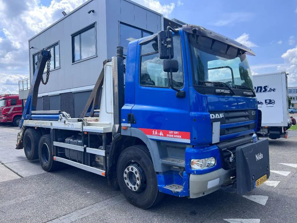DAF CF 85.360 6X2 EURO 5 - Nostovarsi-vaihtolavakuorma kuorma-auto: kuva DAF CF 85.360 6X2 EURO 5 - Nostovarsi-vaihtolavakuorma kuorma-auto DAF CF 85.360 6X2 EURO 5 - Nostovarsi-vaihtolavakuorma kuorma-auto: kuva DAF CF 85.360 6X2 EURO 5 - Nostovarsi-vaihtolavakuorma kuorma-auto
