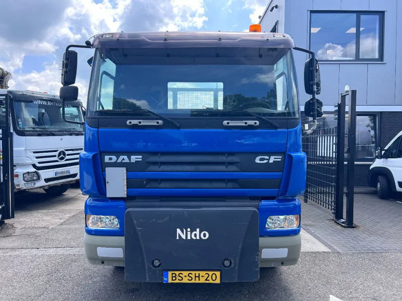 DAF CF 85.360 6X2 EURO 5 HYVA SKIPLOADER + NIDO - Nostovarsi-vaihtolavakuorma kuorma-auto: kuva DAF CF 85.360 6X2 EURO 5 HYVA SKIPLOADER + NIDO - Nostovarsi-vaihtolavakuorma kuorma-auto DAF CF 85.360 6X2 EURO 5 HYVA SKIPLOADER + NIDO - Nostovarsi-vaihtolavakuorma kuorma-auto: kuva DAF CF 85.360 6X2 EURO 5 HYVA SKIPLOADER + NIDO - Nostovarsi-vaihtolavakuorma kuorma-auto